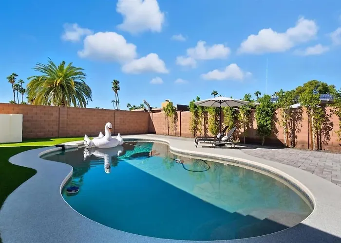 Maverick-private Pool-mins To Quarter Holiday home *